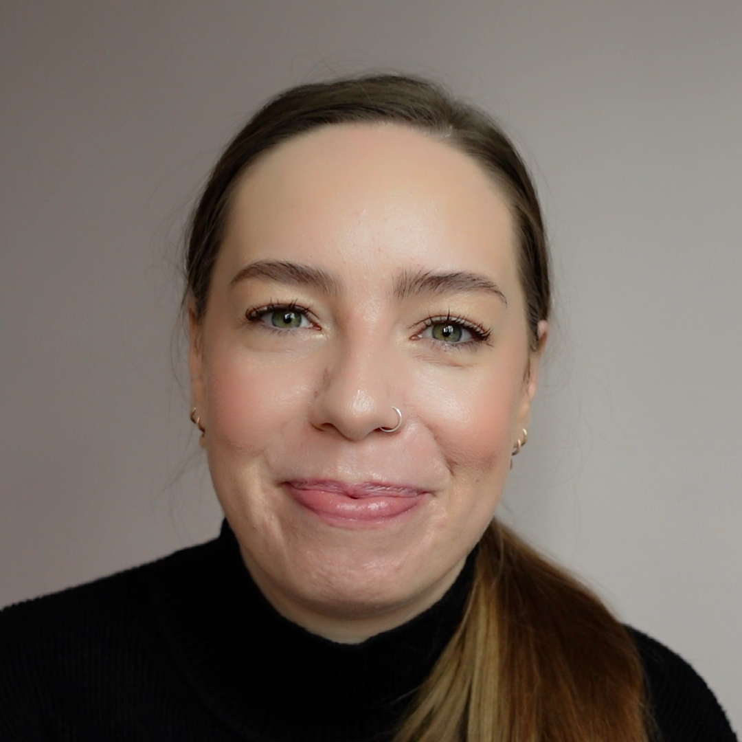 Rebecca Hawkes (3) – Rebecca Hawkes